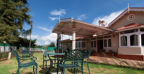 Bouganvilla Resort Udagamandalam Exterior foto
