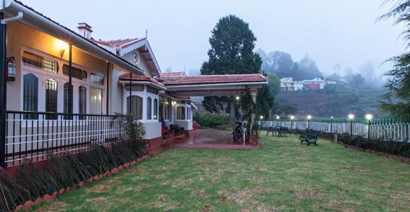 Bouganvilla Resort Udagamandalam Exterior foto